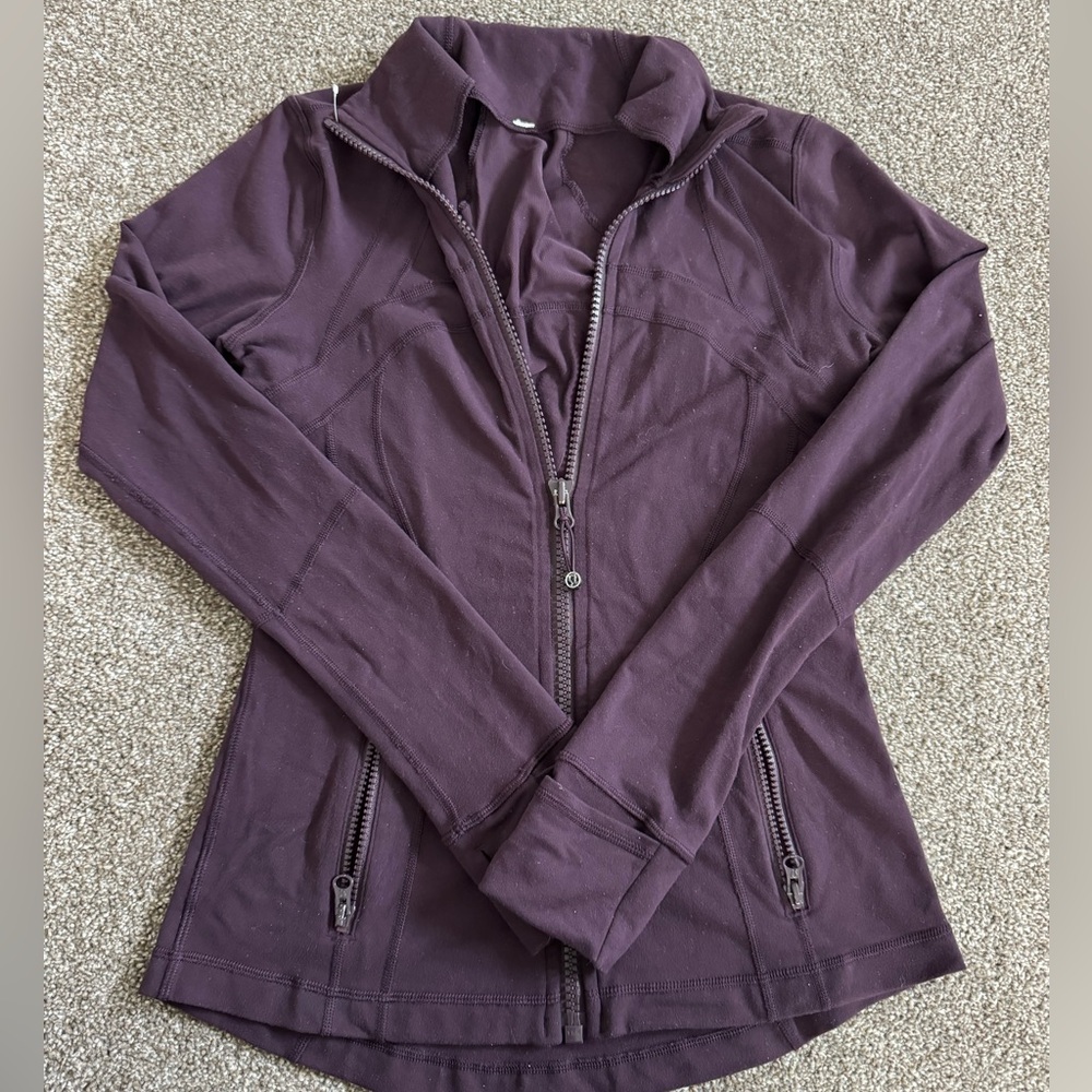 Lululemon define jacket. - Picture 2 of 3